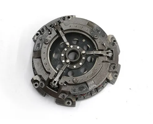 What are the factors that affect the performance of the tractor clutch